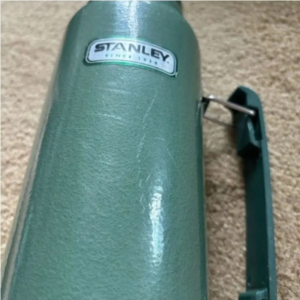 Stanley Classic Green 1-1:L Vacuum Thermos 20-00077 - Picture 6 of 11